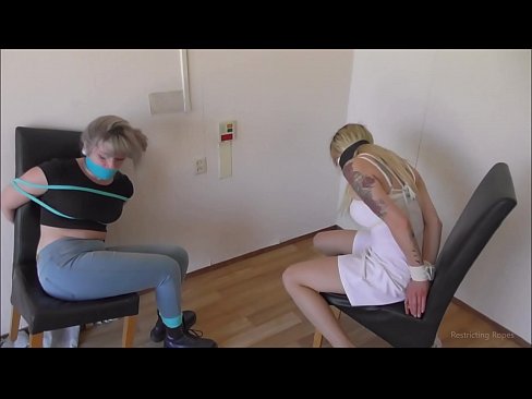 ❤️ Dependentă / legată și cu căluș / domnișoară în primejdie ❤   at ro.porngipfy.ru ❌