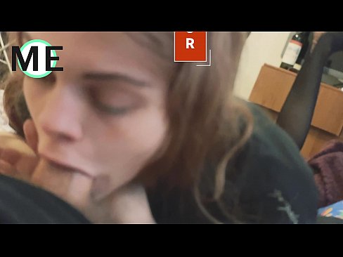 ❤️ Pula de gât, colanți rupți și tocuri rupte încântată de cunoștință ❤   at ro.porngipfy.ru ❌